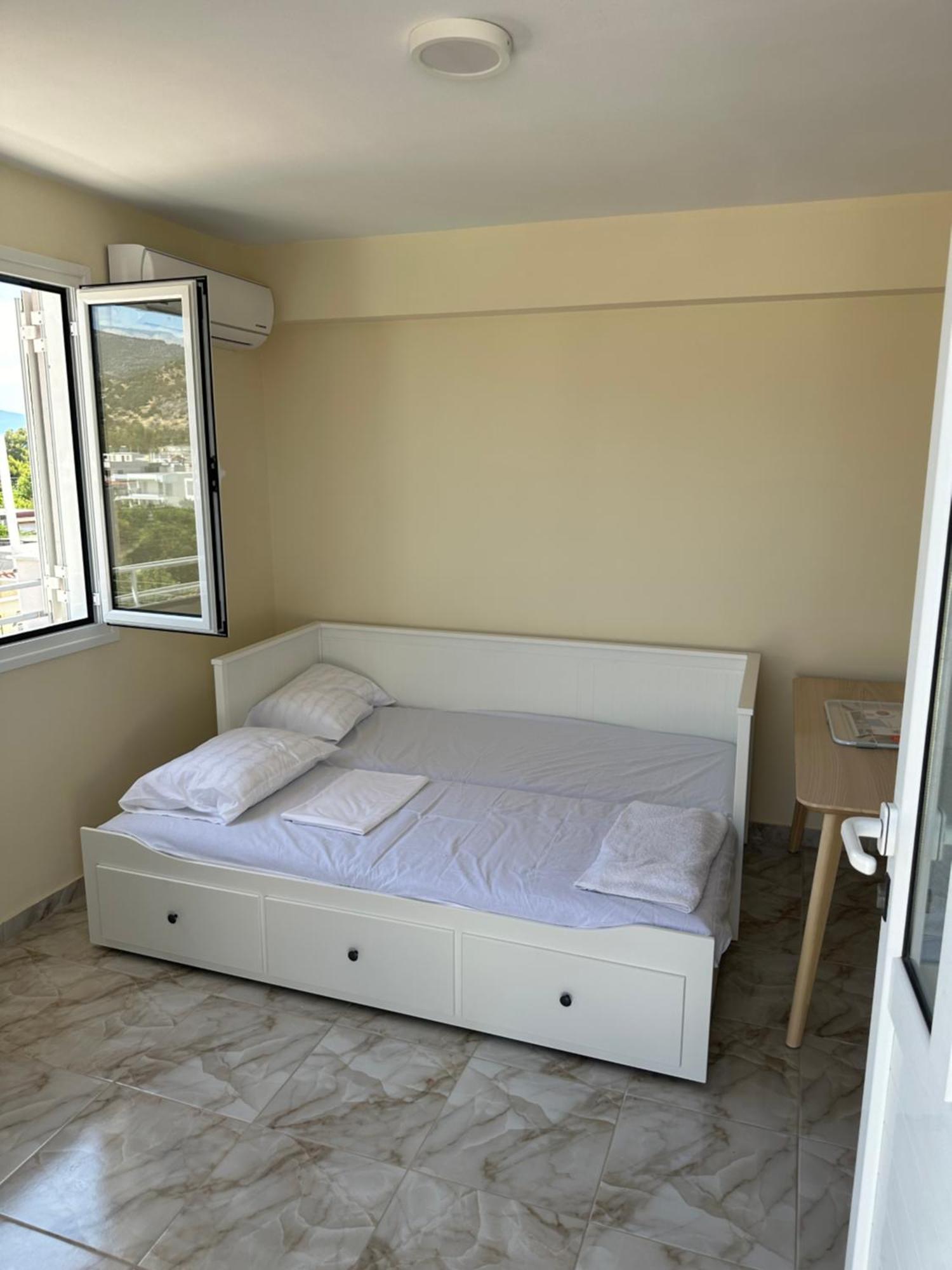 Eretria Apartment מראה חיצוני תמונה